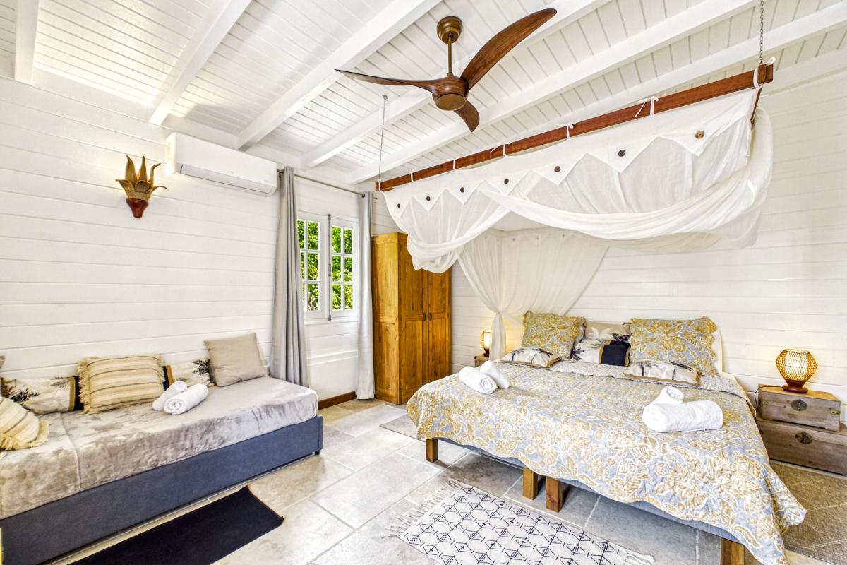 23.Location villa piscine 200 Grande Anse Deshaies Guadeloupe